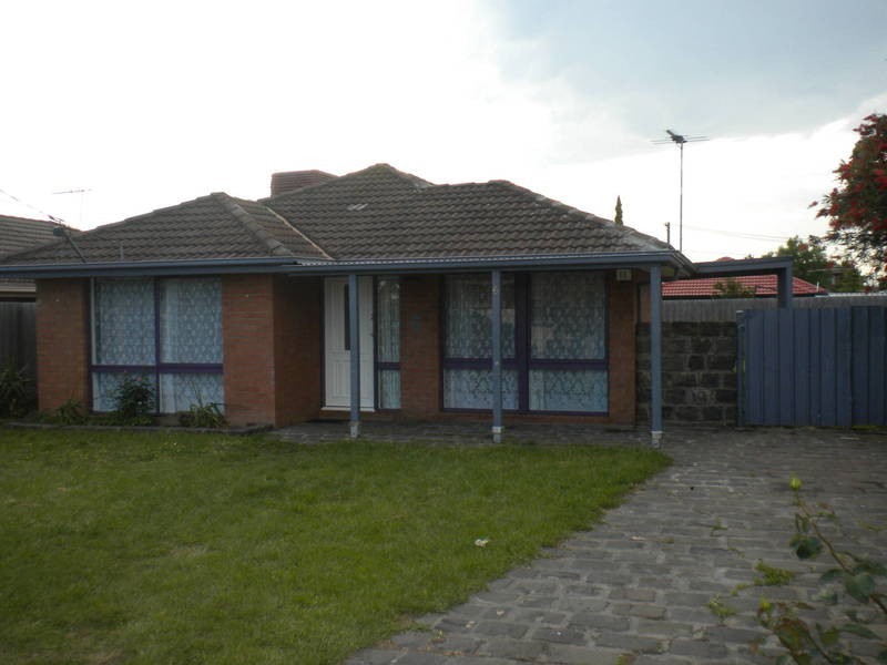 6 MUNRO COURT, Meadow Heights VIC 3048