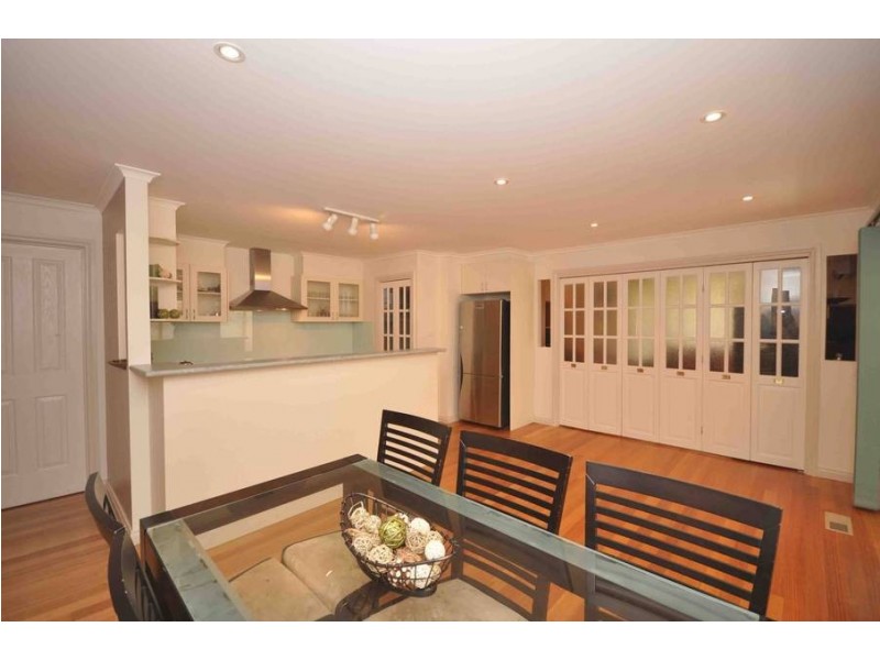 150 Lightwood Crescent, Meadow Heights VIC 3048