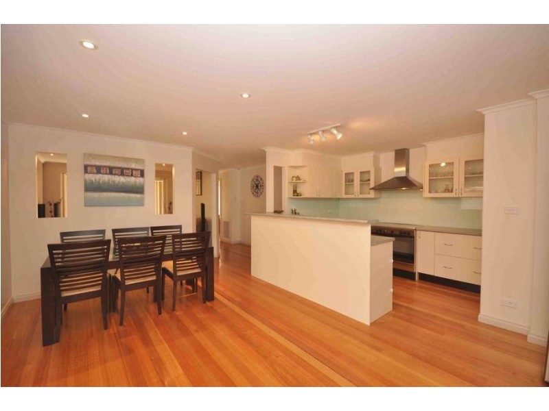 150 Lightwood Crescent, Meadow Heights VIC 3048