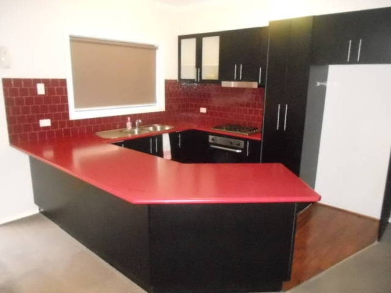 5 Franklin Avenue, Roxburgh Park VIC 3064