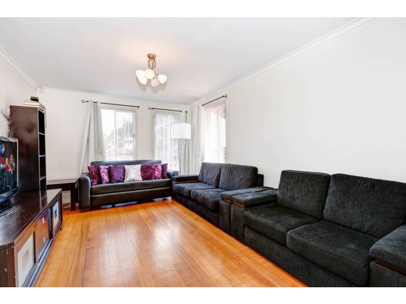 4 Kalimna Crescent, Coolaroo VIC 3048