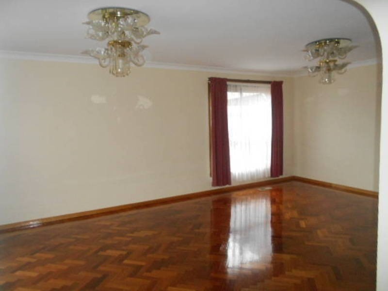 70 Ashleigh Crescent, Meadow Heights VIC 3048