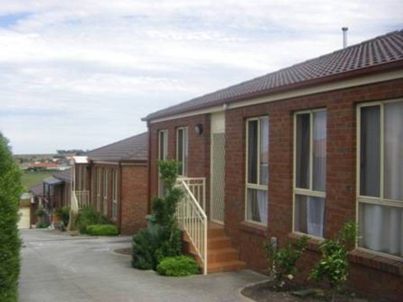 3/31 ROKEWOOD CRESCENT, Meadow Heights VIC 3048