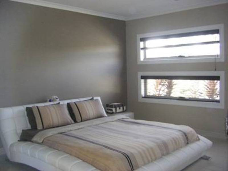 32 Beechworth Ave, Greenvale VIC 3059