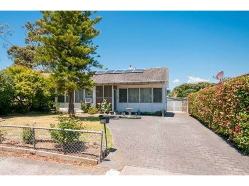 24 Warragul Street, Dallas VIC 3047