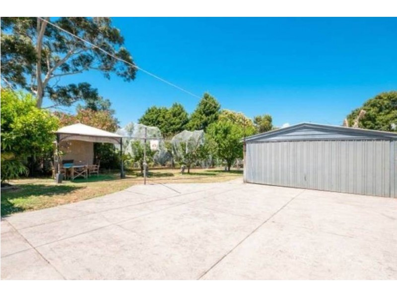 24 Warragul Street, Dallas VIC 3047
