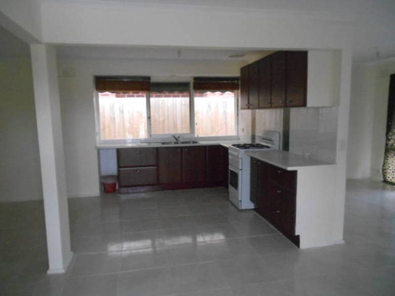 1 Telford Court, Meadow Heights VIC 3048