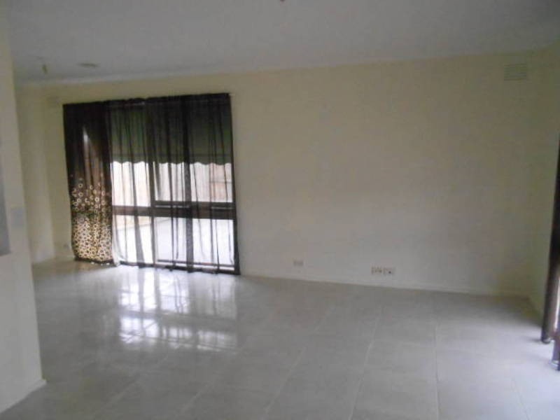 1 Telford Court, Meadow Heights VIC 3048