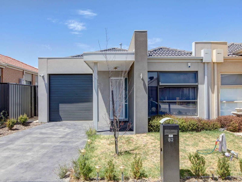 82 Thoresby Circuit, Craigieburn VIC 3064