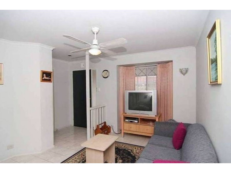 6 Dozey Court, Roxburgh Park VIC 3064