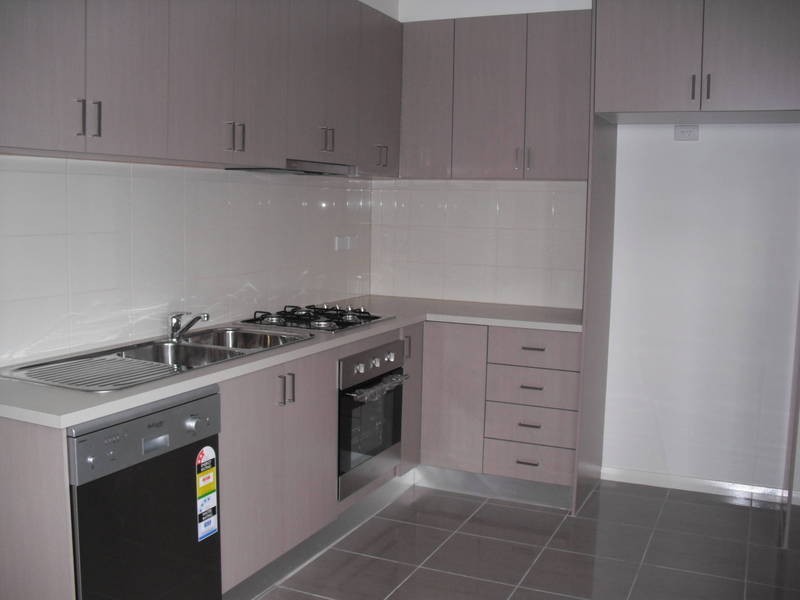 2/117-119 Kitchener Street, Broadmeadows VIC 3047