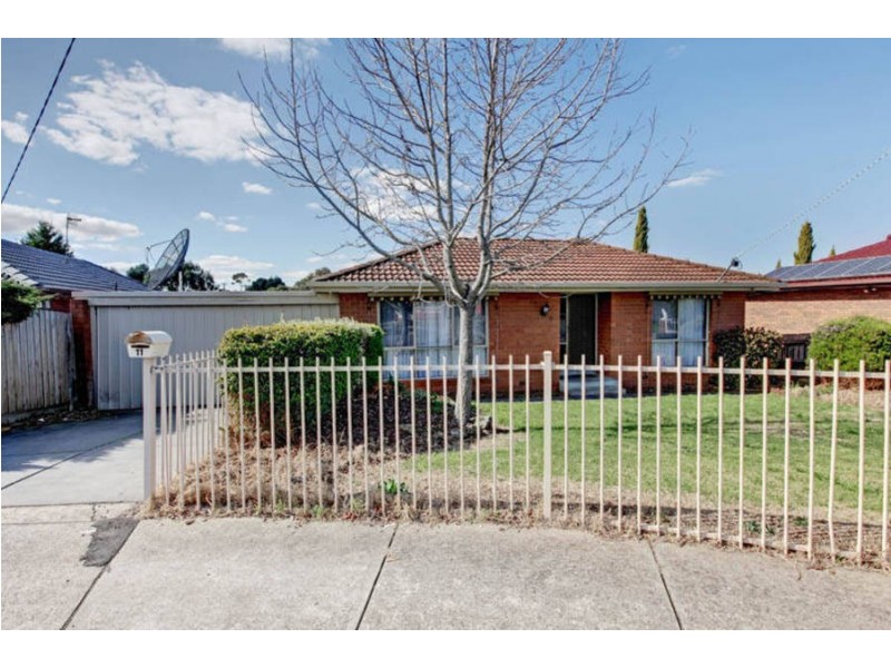 11 WEBB CLOSE, Meadow Heights VIC 3048