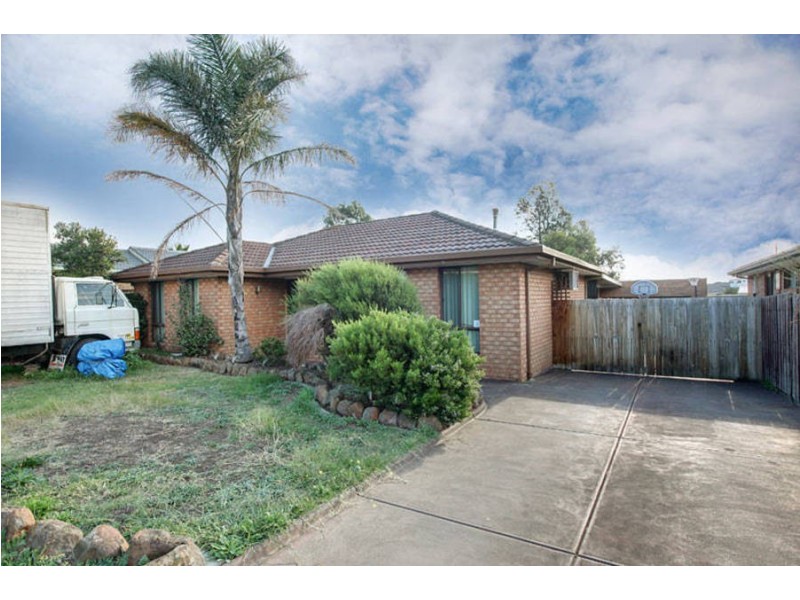 6 ELGATA CLOSE, Meadow Heights VIC 3048