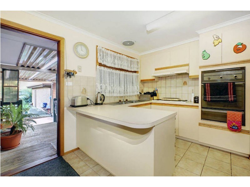 6 ELGATA CLOSE, Meadow Heights VIC 3048