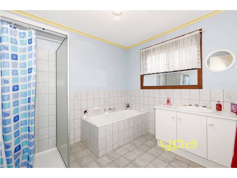 10 MITCHELL CRESCENT, Meadow Heights VIC 3048