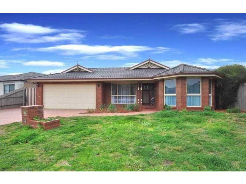 4 ESLA DRIVE, Roxburgh Park VIC 3064