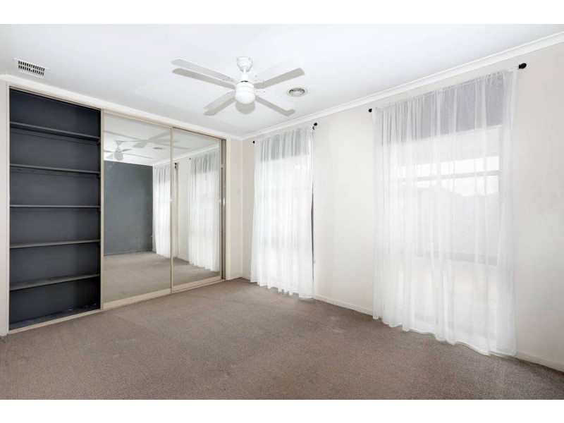 3 HOMEWOOD COURT, Meadow Heights VIC 3048