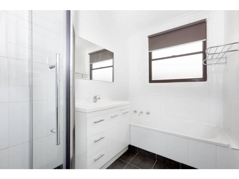 3 HOMEWOOD COURT, Meadow Heights VIC 3048