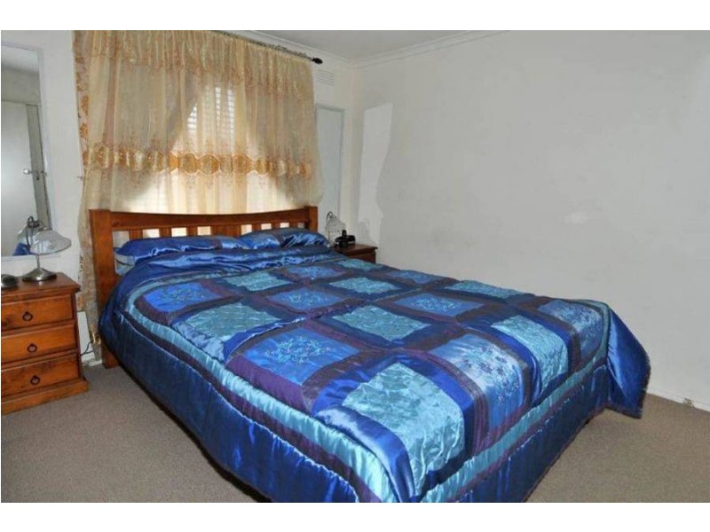 4/41  KING STREET, Dallas VIC 3047