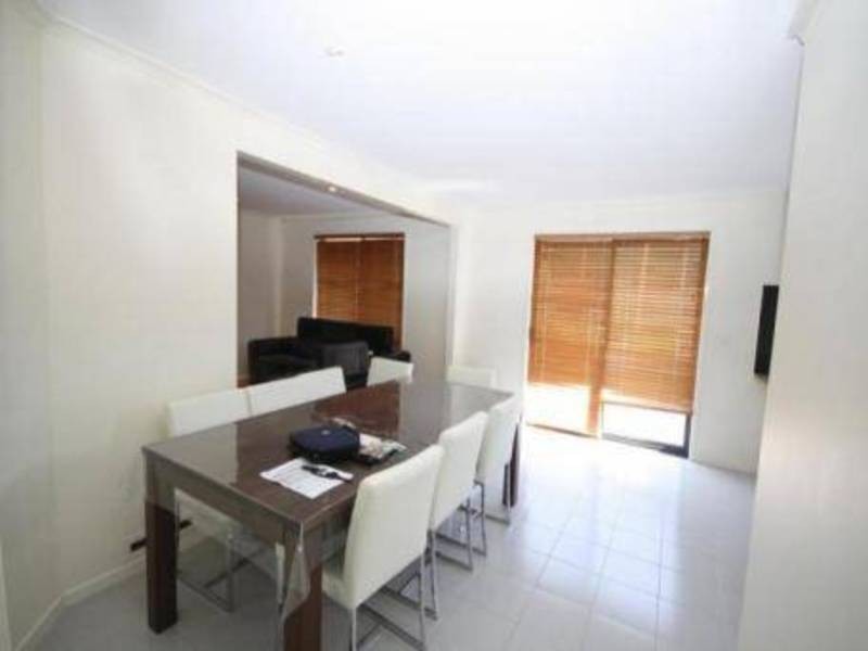 14 MANUKA PLACE, Meadow Heights VIC 3048