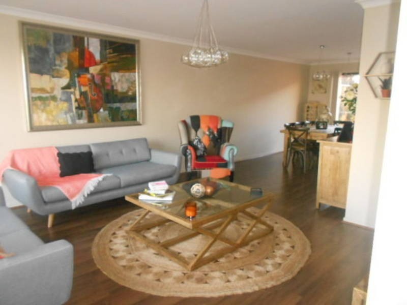 52 NAPOLI CIRCUIT, Greenvale VIC 3059