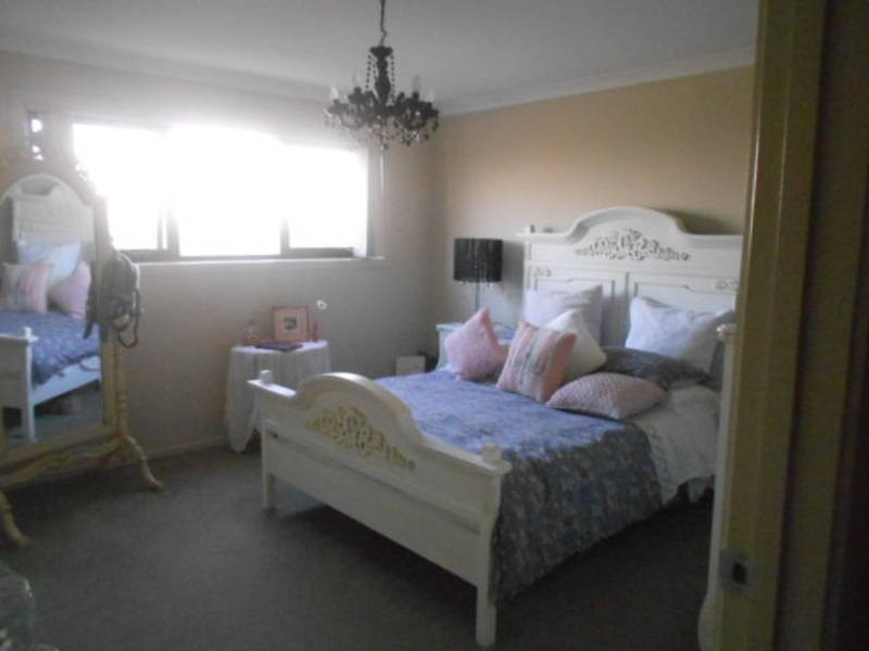 52 NAPOLI CIRCUIT, Greenvale VIC 3059