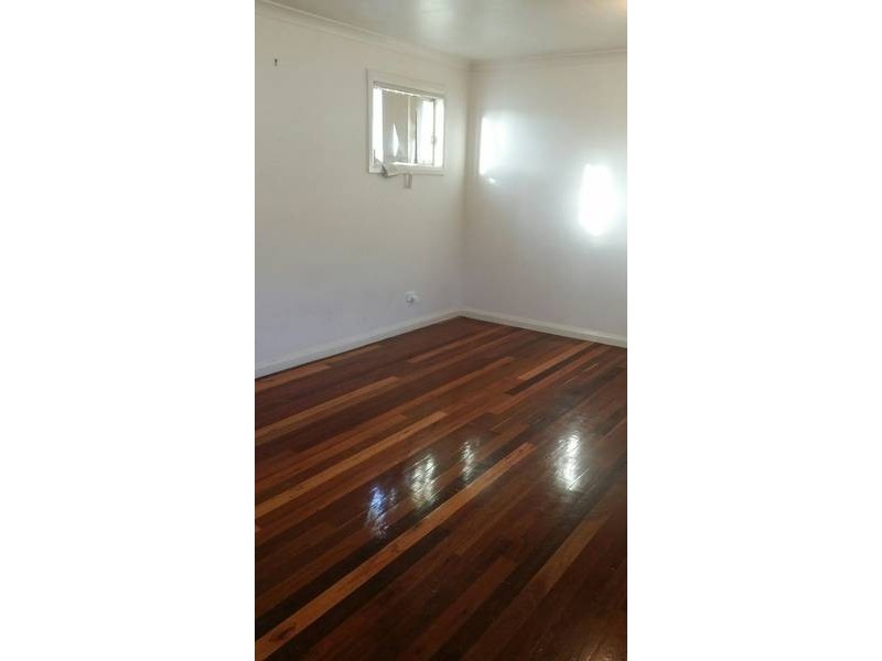 18A BROOKVALE COURT, Roxburgh Park VIC 3064