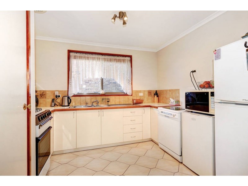 23 BRONCO COURT, Meadow Heights VIC 3048