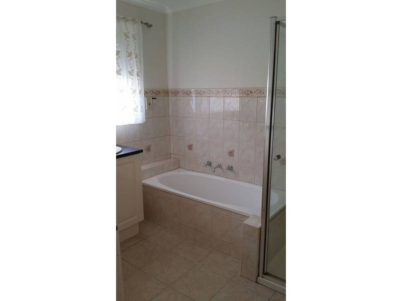 1/23 PARINGA BOULEVARD, Meadow Heights VIC 3048