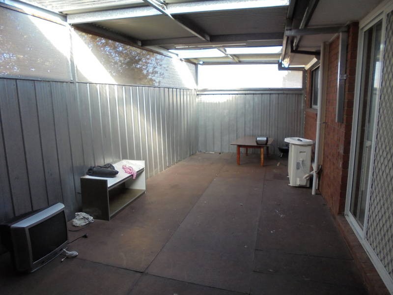 1/5 PALTARA COURT, Meadow Heights VIC 3048