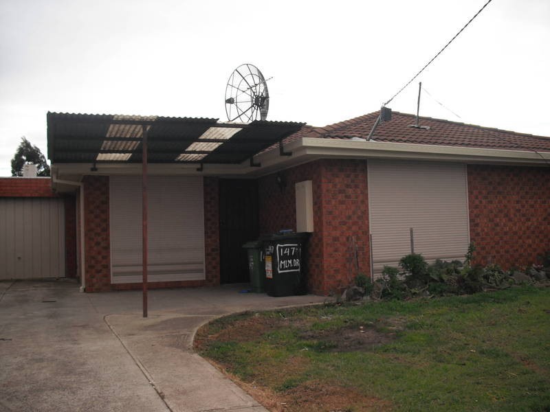 147 Malmsbury Drive, Meadow Heights VIC 3048