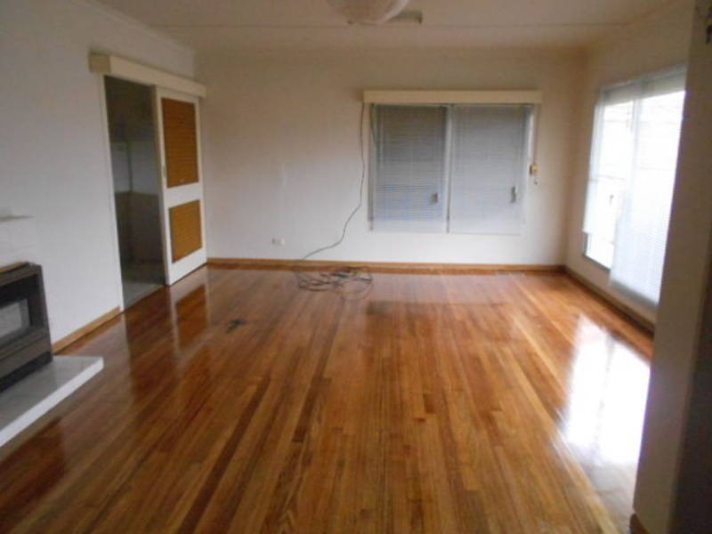 22 MORWELL CRESCENT, Dallas VIC 3047