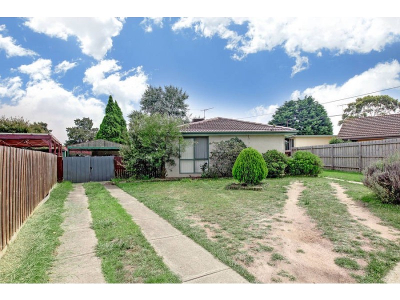 7 WERONA COURT, Meadow Heights VIC 3048