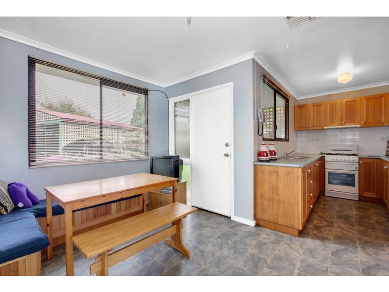 7 WERONA COURT, Meadow Heights VIC 3048