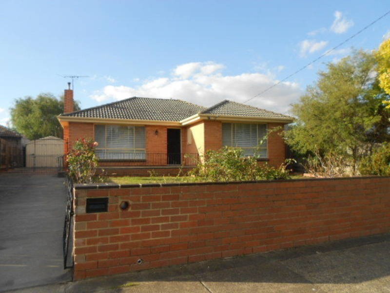 30 GISH COURT, Hadfield VIC 3046