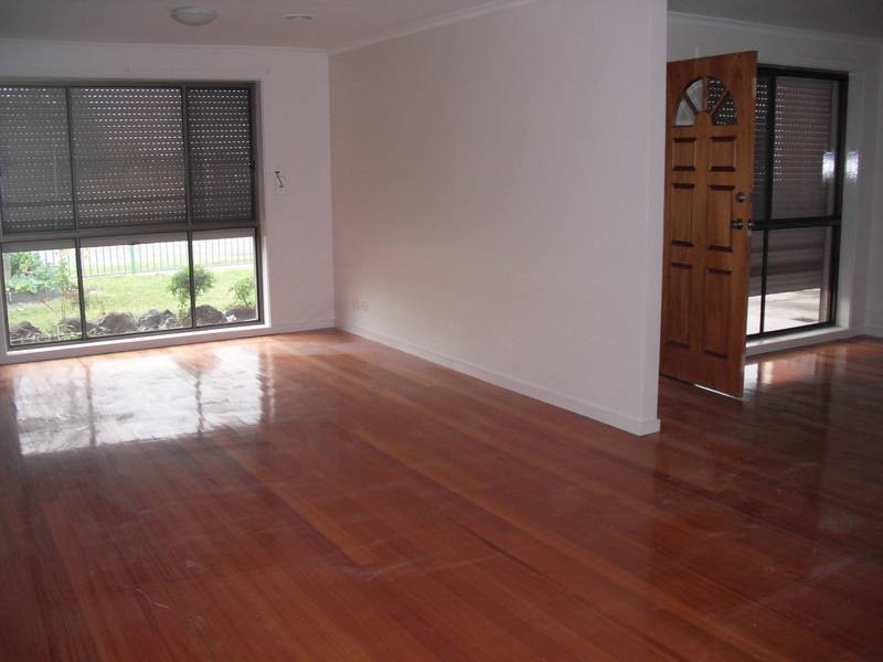 147 MALMSBURY DRIVE, Meadow Heights VIC 3048