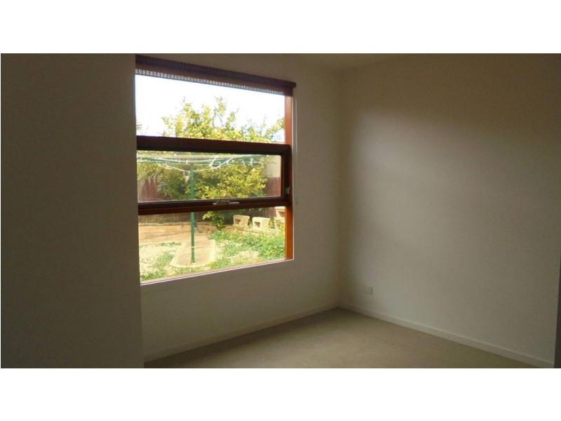 11A McNICOL CLOSE, Meadow Heights VIC 3048