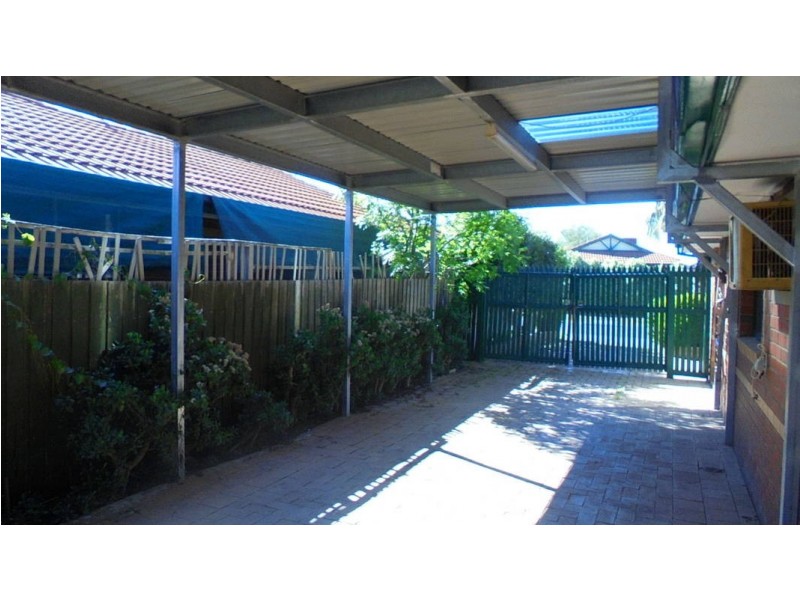 5 BENAUD CLOSE, Meadow Heights VIC 3048