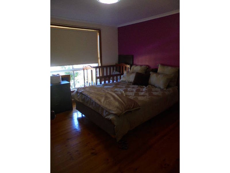 12 GIMLET CLOSE, Meadow Heights VIC 3048