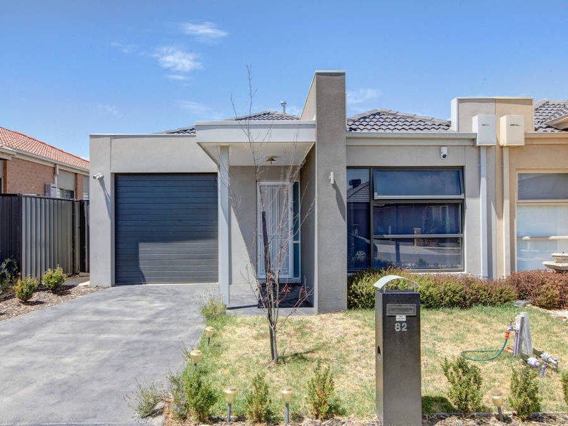 82 THORESBY CIRCUIT, Craigieburn VIC 3064