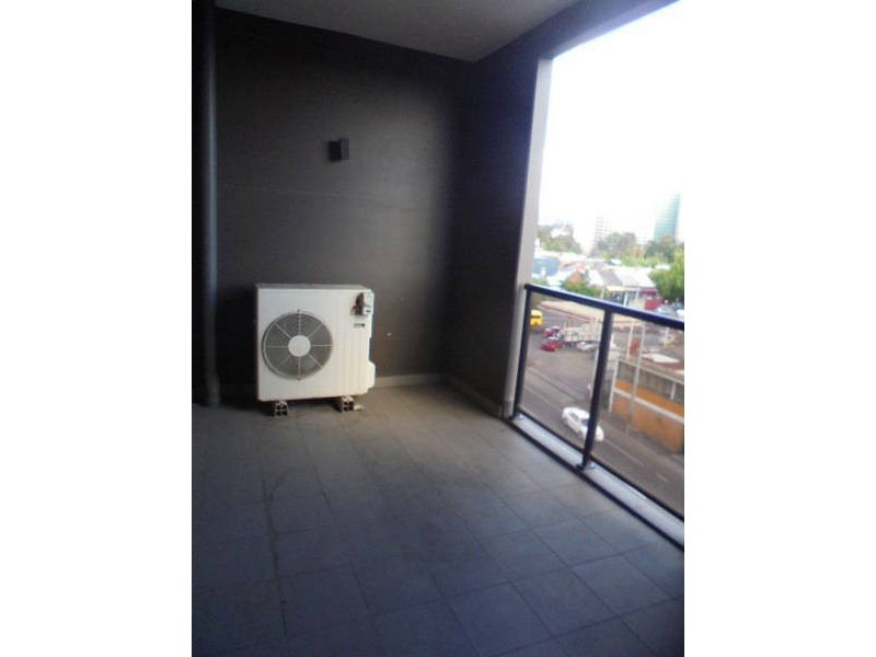 Lvl 4 408/179 BOUNDARY ROAD, North Melbourne VIC 3051