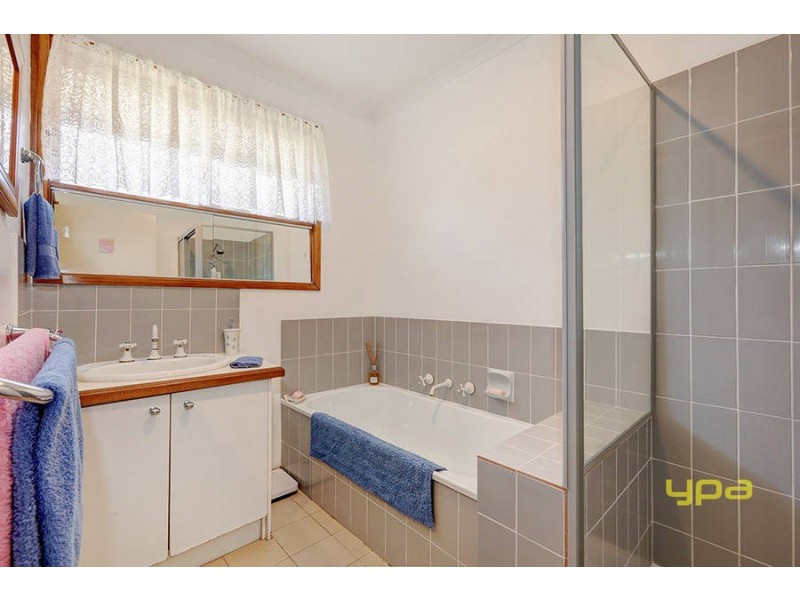 23 BRONCO COURT, Meadow Heights VIC 3048