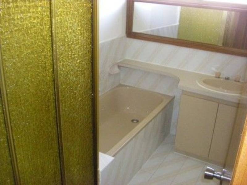 13 NICHOLSON CRESCENT, Meadow Heights VIC 3048