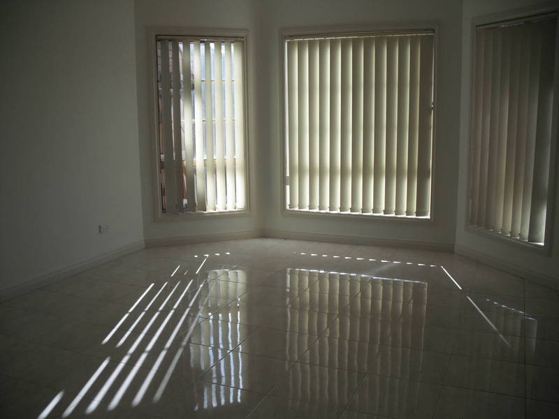 55  VILLAWOOD AVENUE, Roxburgh Park VIC 3064