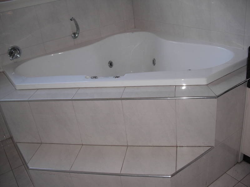 55  VILLAWOOD AVENUE, Roxburgh Park VIC 3064