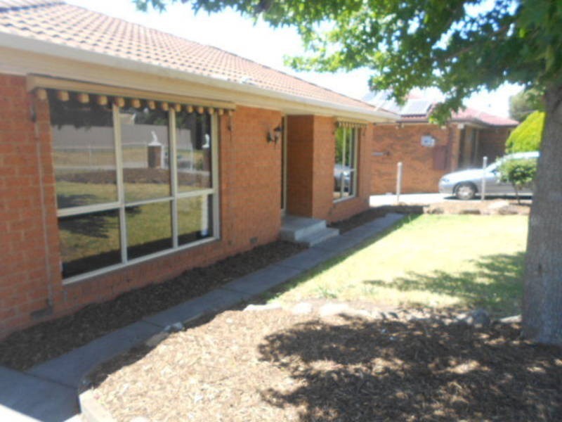 11 WEBB CLOSE, Meadow Heights VIC 3048