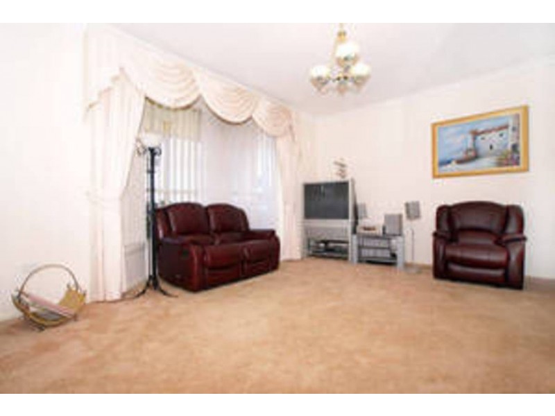 17 MAGNOLIA BLVD, Meadow Heights VIC 3048