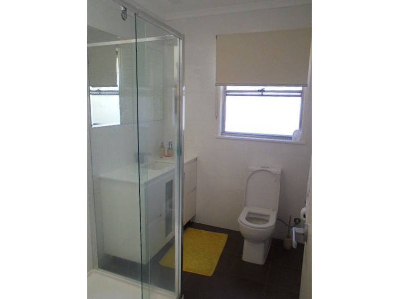 6 LALOR STREET, Dallas VIC 3047