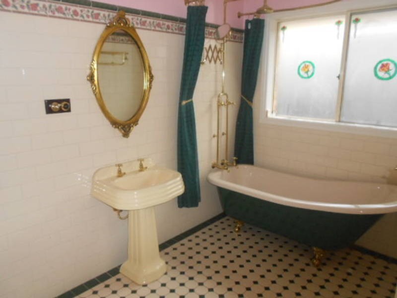 31  Delphinus Crescent, Roxburgh Park VIC 3064