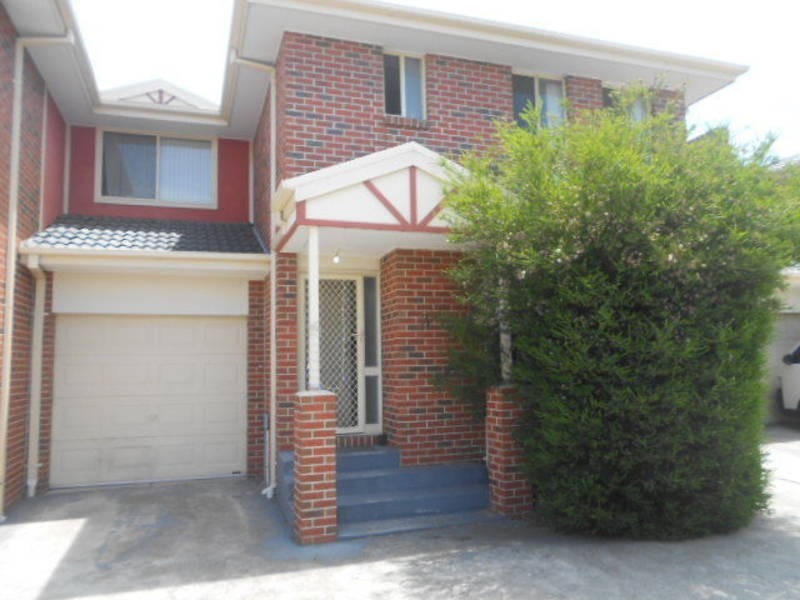 3/4-16 MELALEUCA DRIVE, Meadow Heights VIC 3048